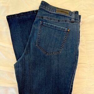 DKNY Cropped Jeans